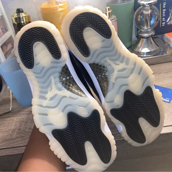 never worn - Picture 4 of 5